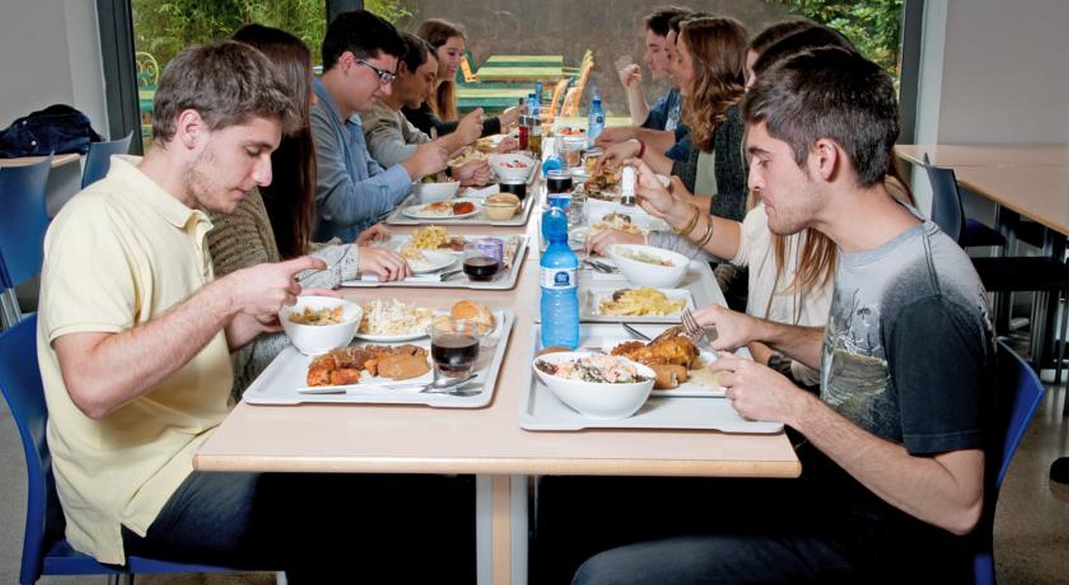Pere Tarres Hostel Barcelona