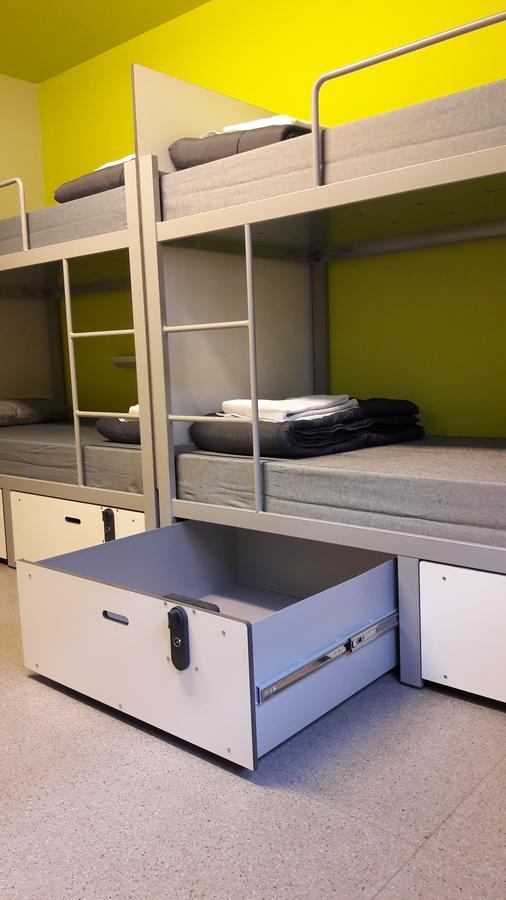 Pere Tarres Hostel Barcelona