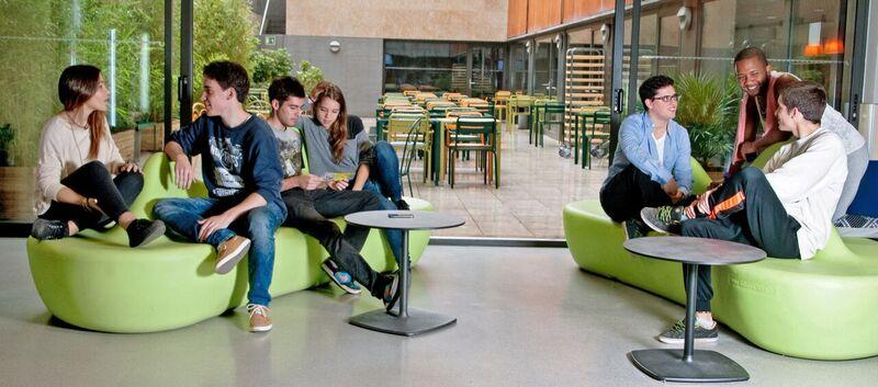Barcelona Pere Tarres Youth Hostel