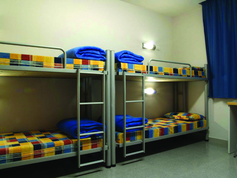 Barcelona Pere Tarres Youth Hostel